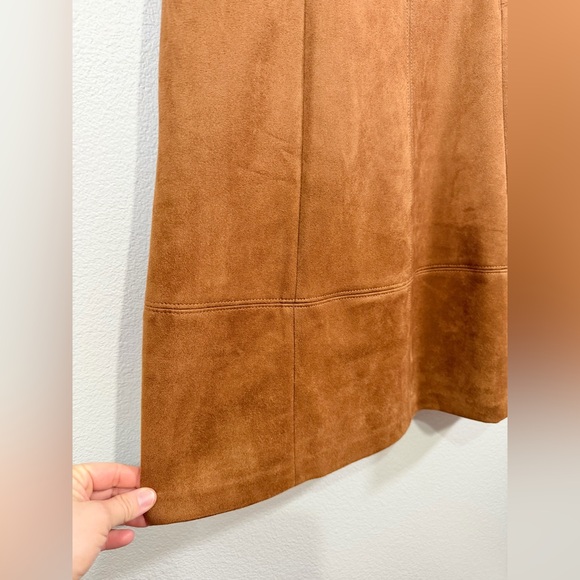 White House Black Market Dress Suede Sheath Sleeveless Pockets Brown Zip Women 8 - Picture 3 of 9